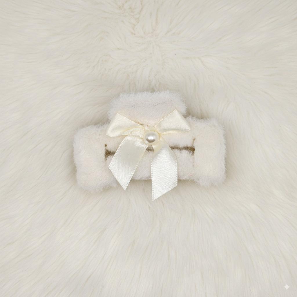 Buy Fur Claw Clips – Soft & Trendy Hair Accessories - Pack of 1