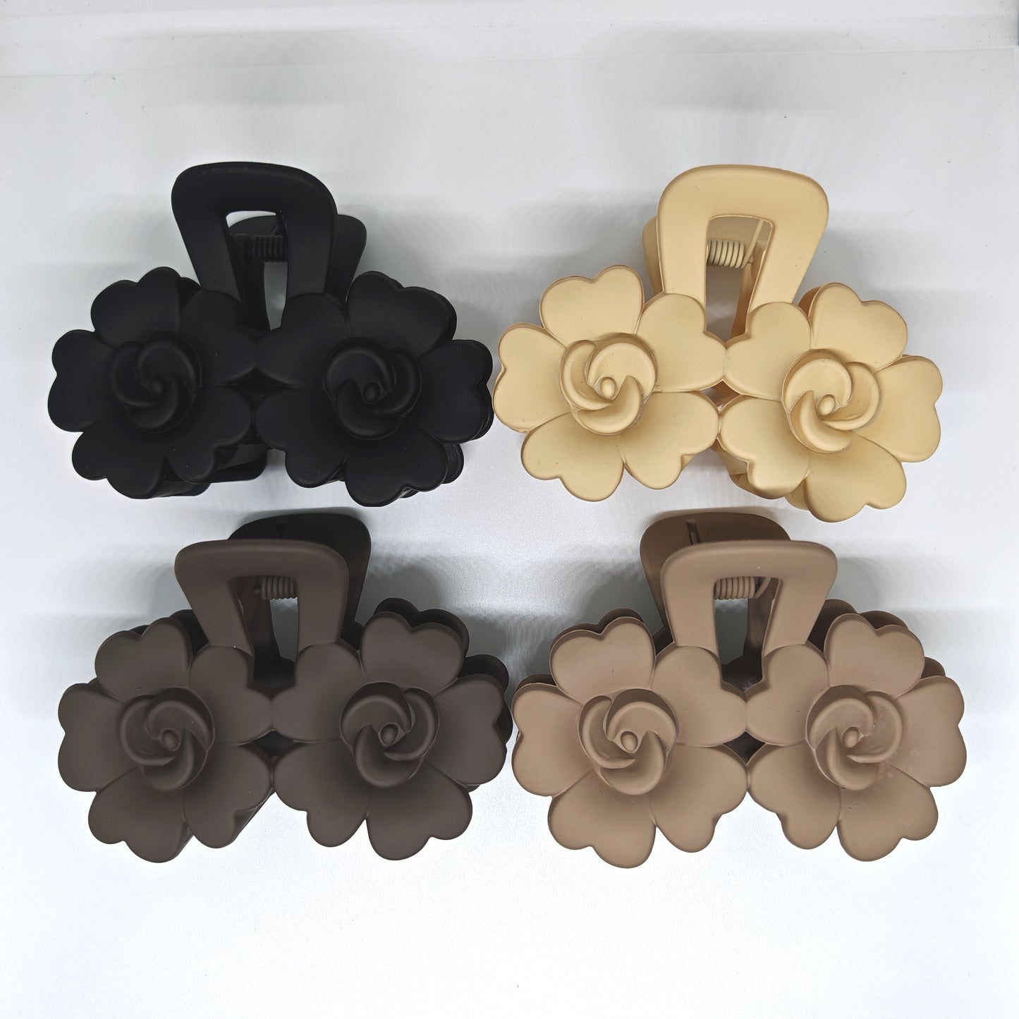 Double Flower Hair Claw Clip Matt- Pack of 1