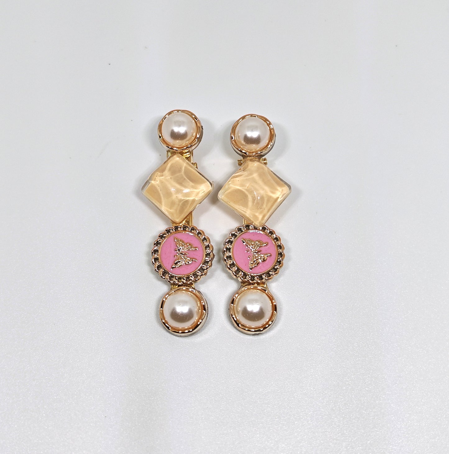 Buy Fancy Hair Clip with Pearl Gold Polished | Beautiful Hair Accessory