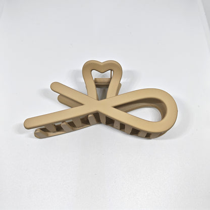 Buy Stylish Big Size Infinity Style Claw | Trendy Hair Clutcher