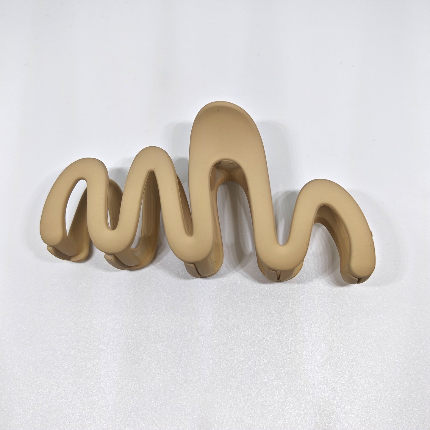 Buy Wave Hair Claw Matt Big Size | Stylish Hair Clutcher
