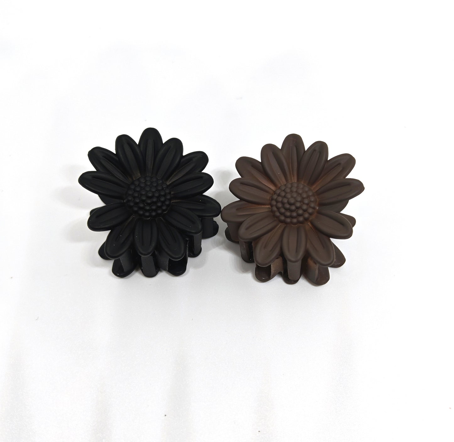 Korean Flower Claw Clip Black & Brown