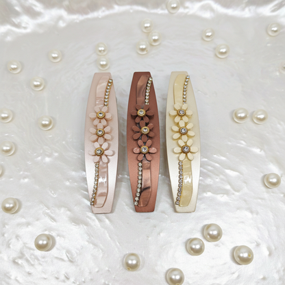 fancy hair clip with stone