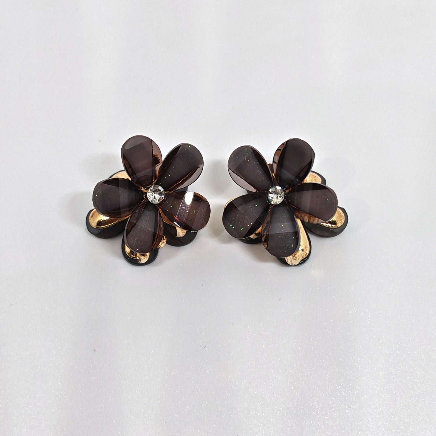 Fancy Flower Design Hair Clip Buy Online