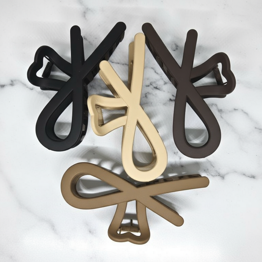 Buy Stylish Big Size Infinity Style Claw | Trendy Hair Clutcher