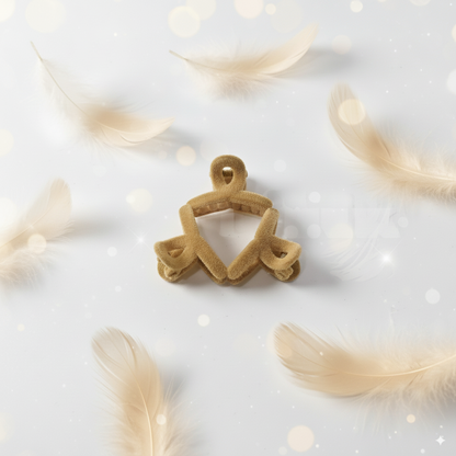 small clip with velvet 